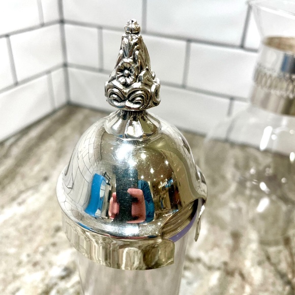 Vintage Glass and Silver Pitcher Carafe with Plastic Ice Cooling Tube Chill It - Picture 5 of 14